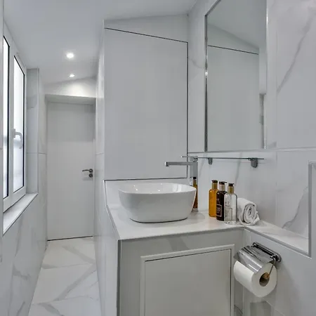 Urbanflat 115 - Grand Duplex Dans Le Centre De * Parigi