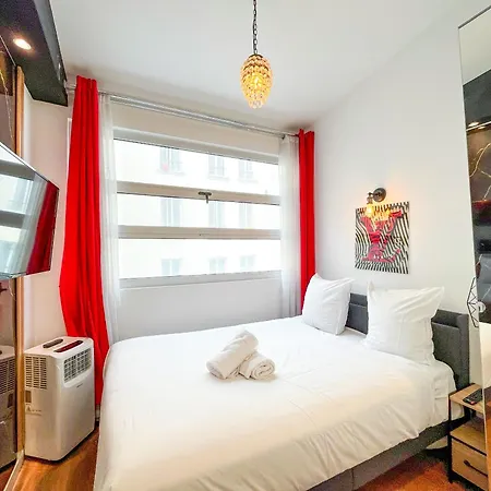 Urbanflat 115 - Grand Duplex Dans Le Centre De Parigi